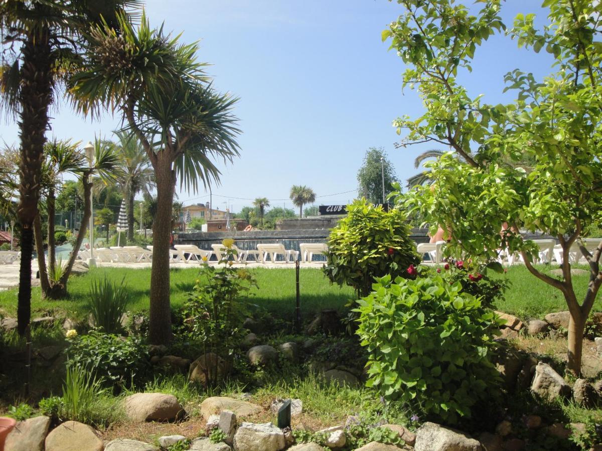 Hotel Esplendid Blanes Luaran gambar