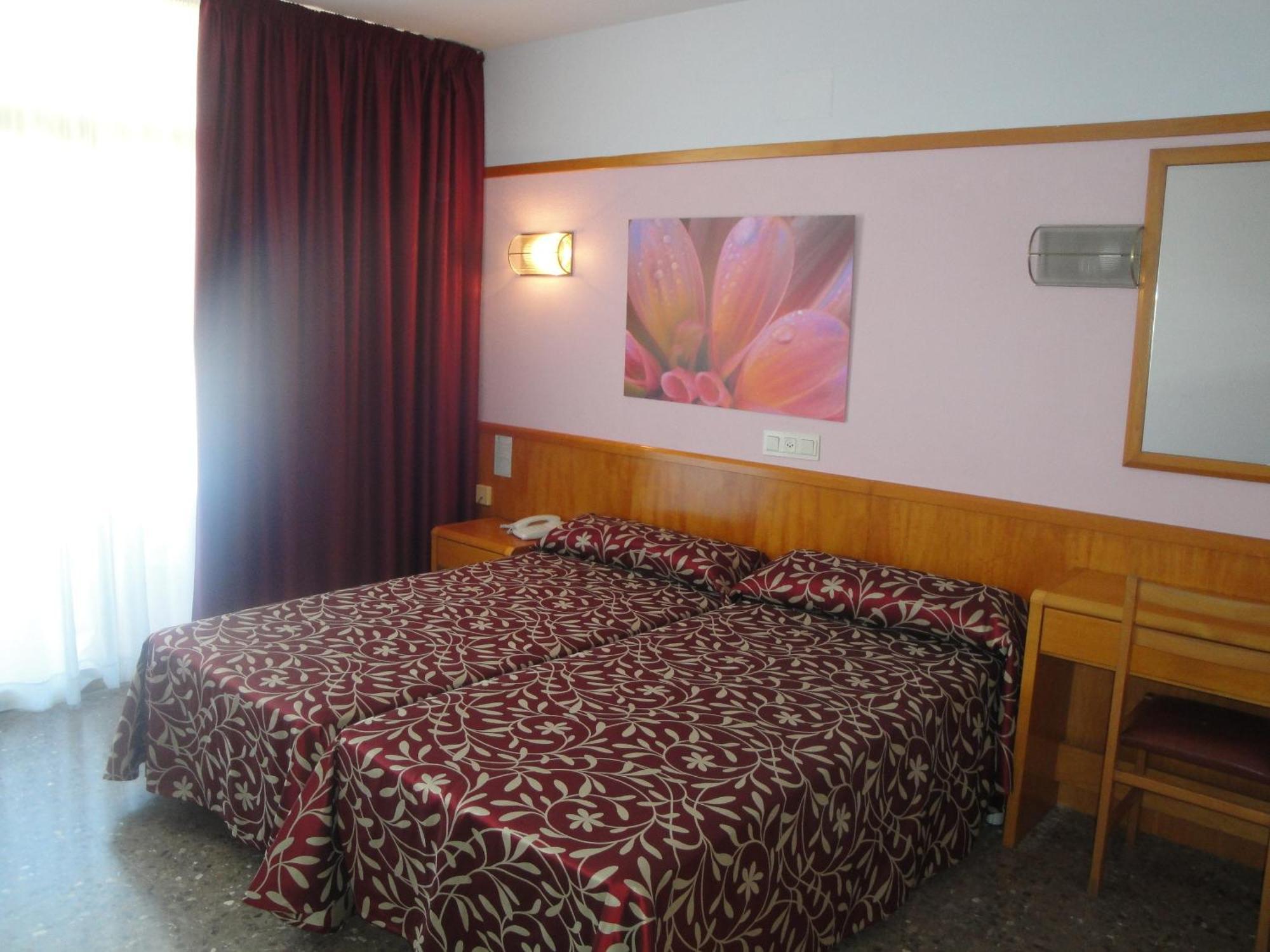 Hotel Esplendid Blanes Luaran gambar