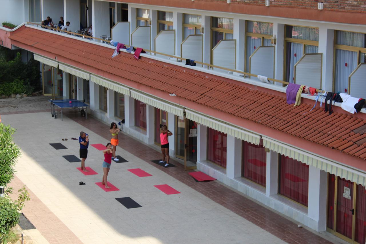 Hotel Esplendid Blanes Luaran gambar